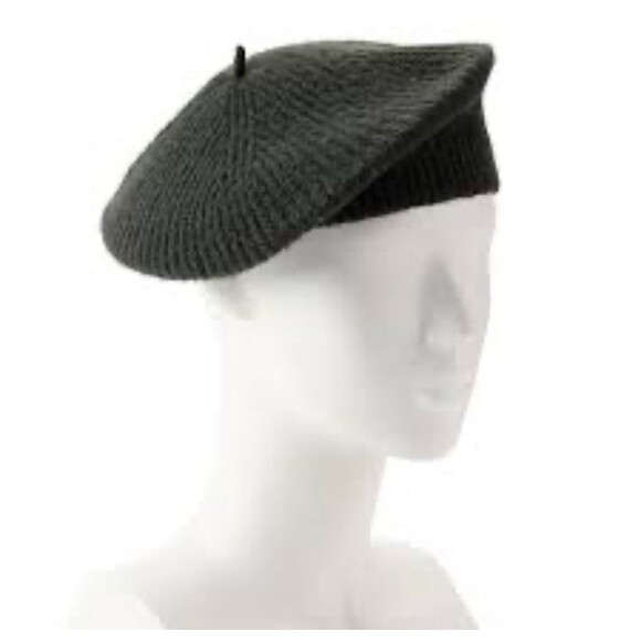 Lauren Conrad women’s  black ribbed knit  beret New - Picture 1 of 5